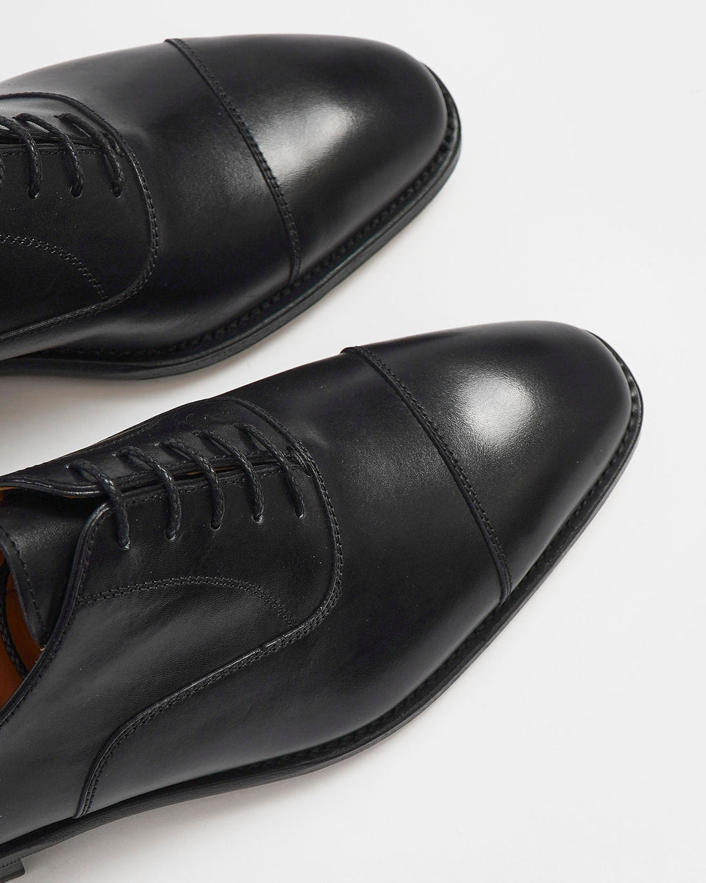 Berwick Black Cap Toe Oxford Dress Shoe